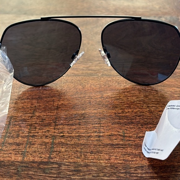 NWT Fila Semi-Matte Black Sunglasses - Picture 3 of 6